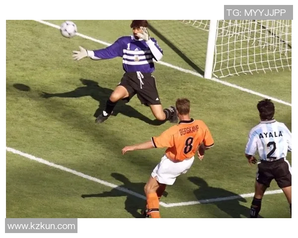 足球明星搞怪瞬间大揭秘趣味动图带你领略他们的幽默风采